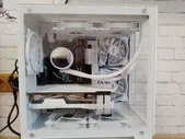 Корпус ПК Ginzzu V400 mATX кубик, закаленное стекло, RGB подсветка